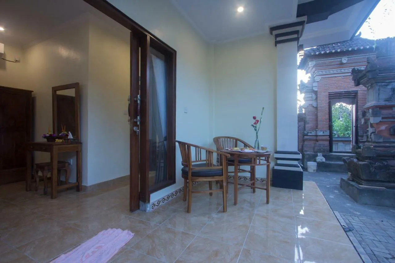 Nengah House Ubud 0*,  Indonesia